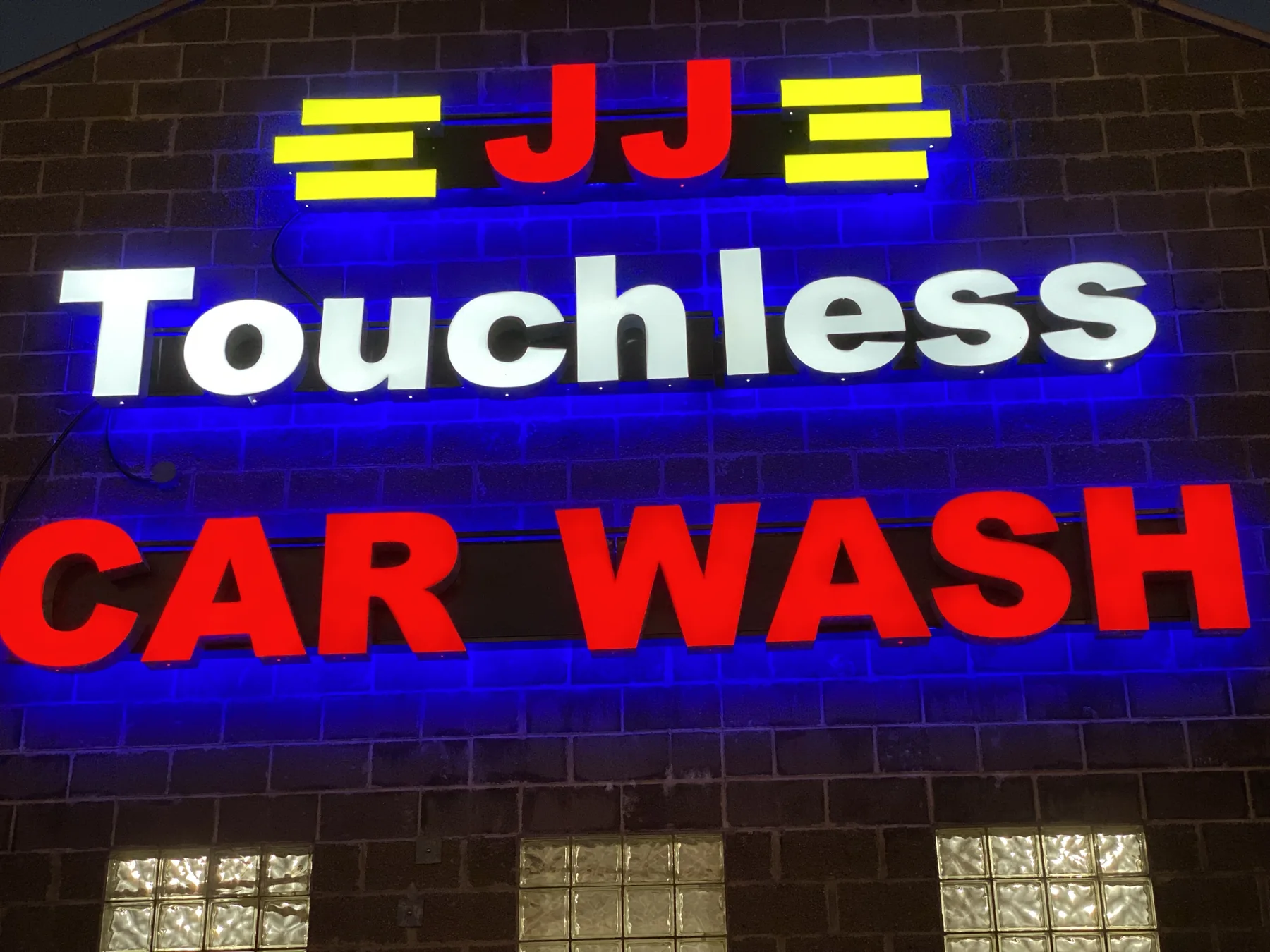 JJ Touchless Car Wash